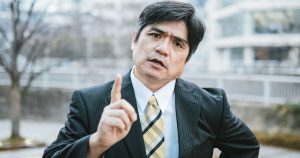 仕事やバイトで教えてもらってないのに怒られる時の対処法4つ！