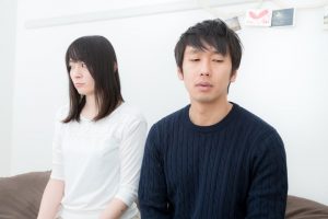 友達との無言・沈黙が気まずい時の対処法4つ！